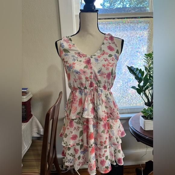 Altard State Trixxi Floral-Print Tiered Halter Dress - Picture 4 of 5